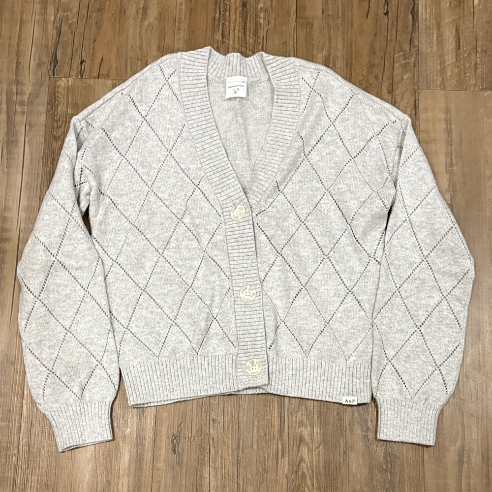 Abercrombie Kids Gray Cardigan New Without Tag